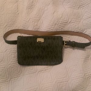 Michael Kors belt bag (small)